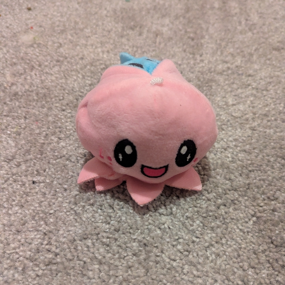 Cute Reversible Plush Octopus Toy